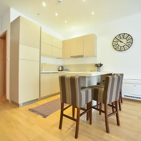 Hhy Apartmets-wow Daire